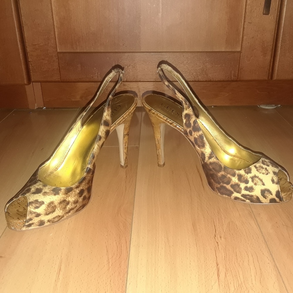 ❌❌SOLD❌❌Guess Leopard Slingback Heel Size 7M - Picture 7 of 8